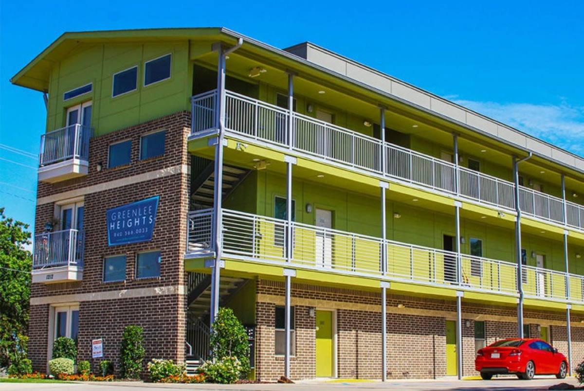 1212 Greenlee St, Denton, TX 76201 - Apartment For Rent - Image 1