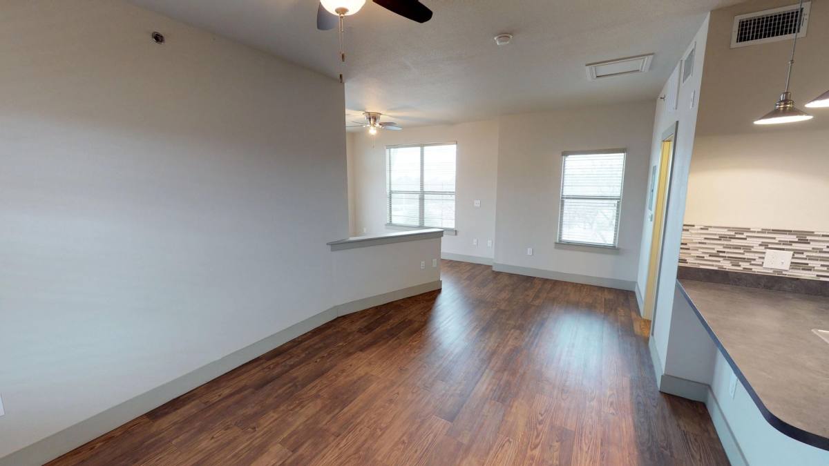 1212 Greenlee St, Denton, TX 76201 - Apartment For Rent - Image 9