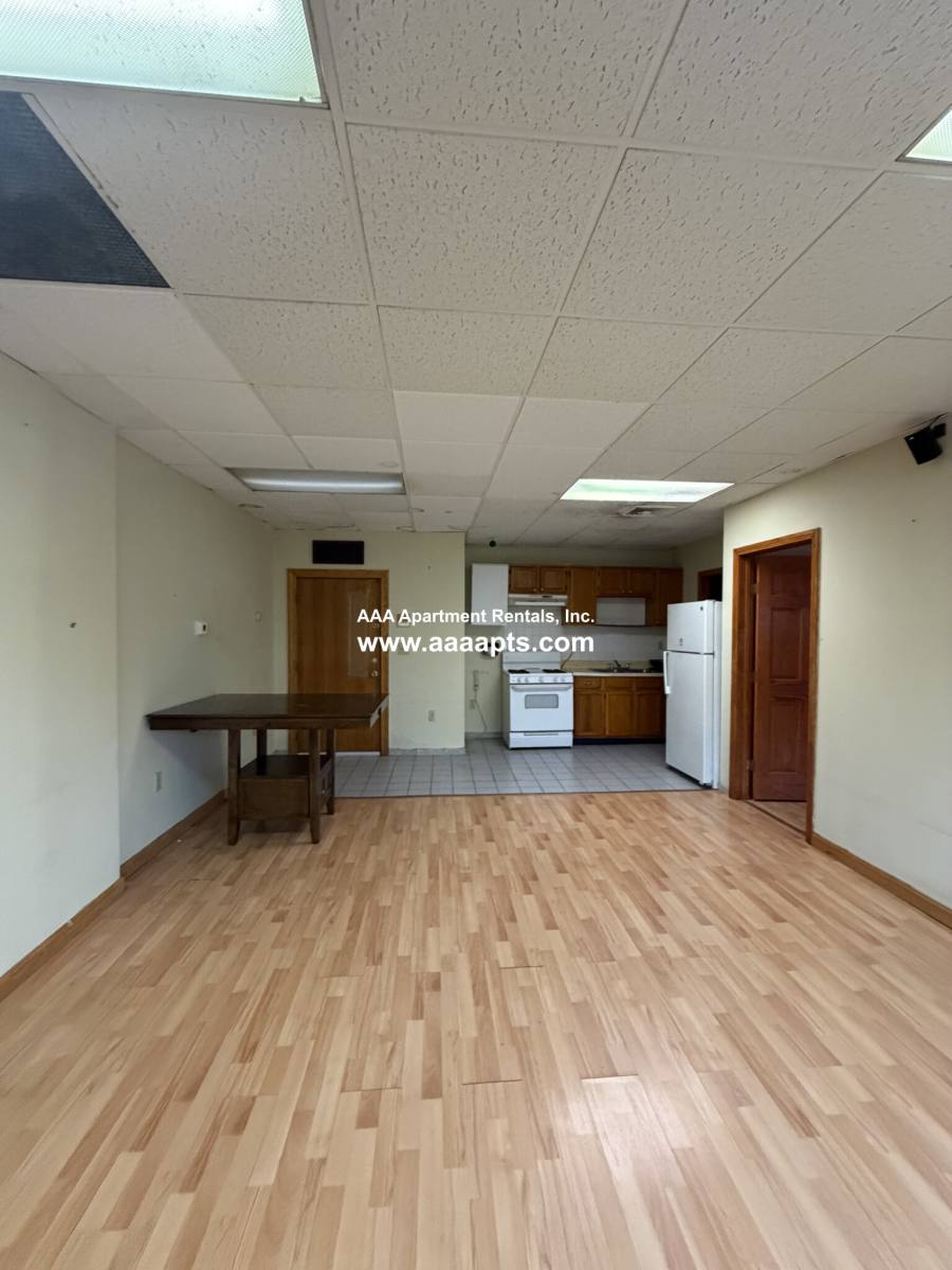 Apartment for rent at 105 Ferry St #3, Malden, MA 02148