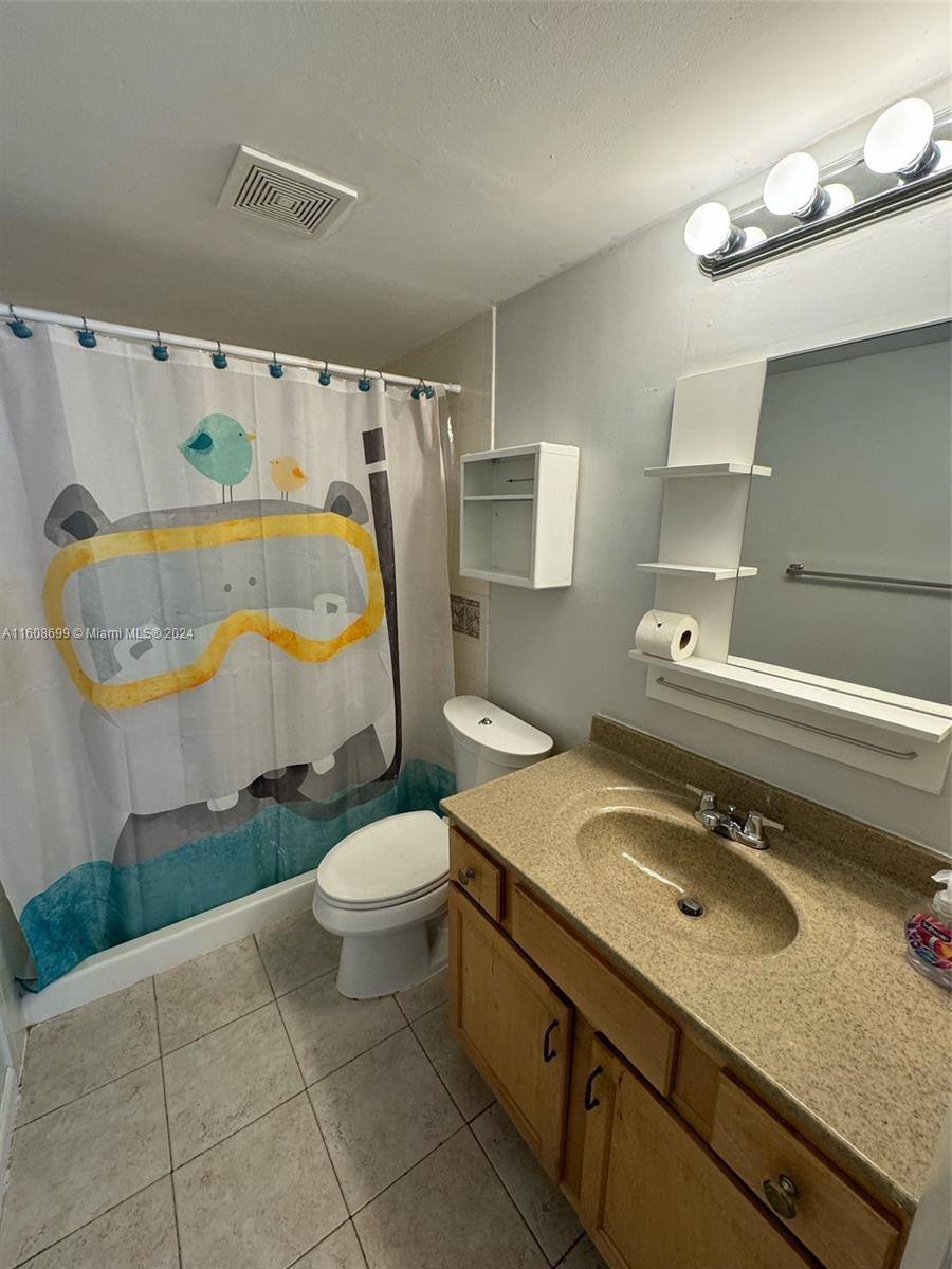 Apartment for rent at 10002 Winding Lake Rd #101, Fort Lauderdale, FL 33351