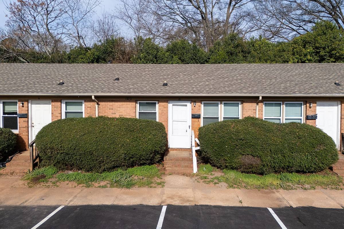 Apartment for rent at 3115 Girard Court, Charlotte, NC 28212