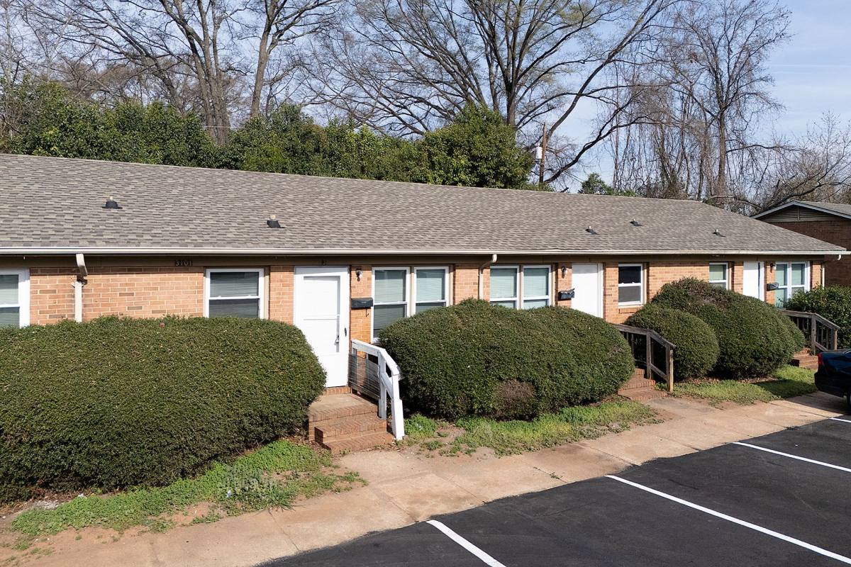 Apartment for rent at 3115 Girard Court, Charlotte, NC 28212