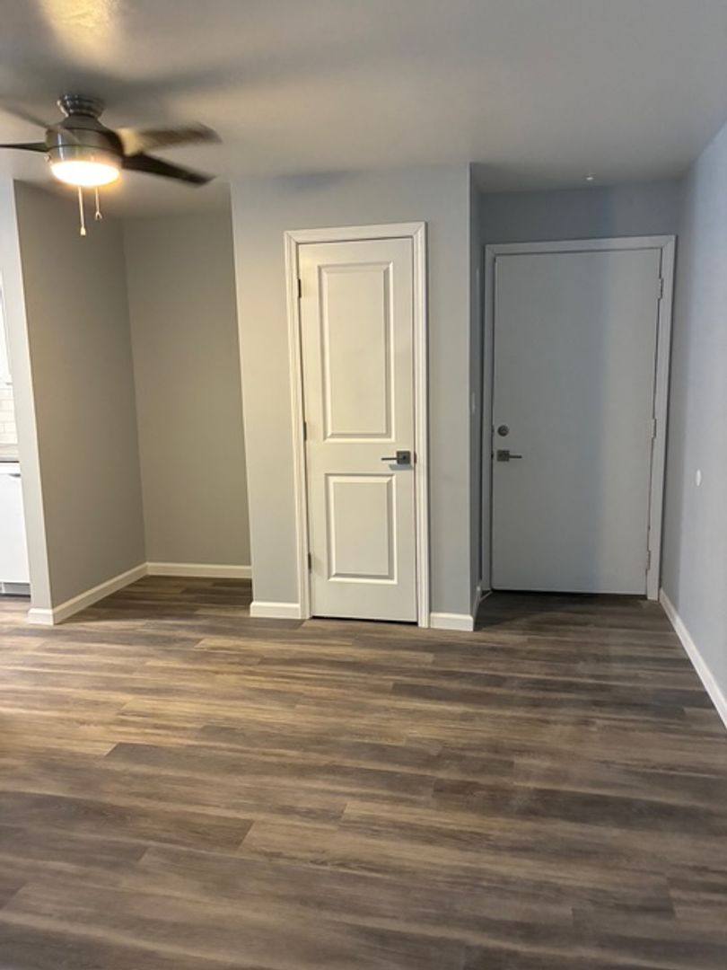 Apartment for rent at 318 N Sage St, Kalamazoo, MI 49006