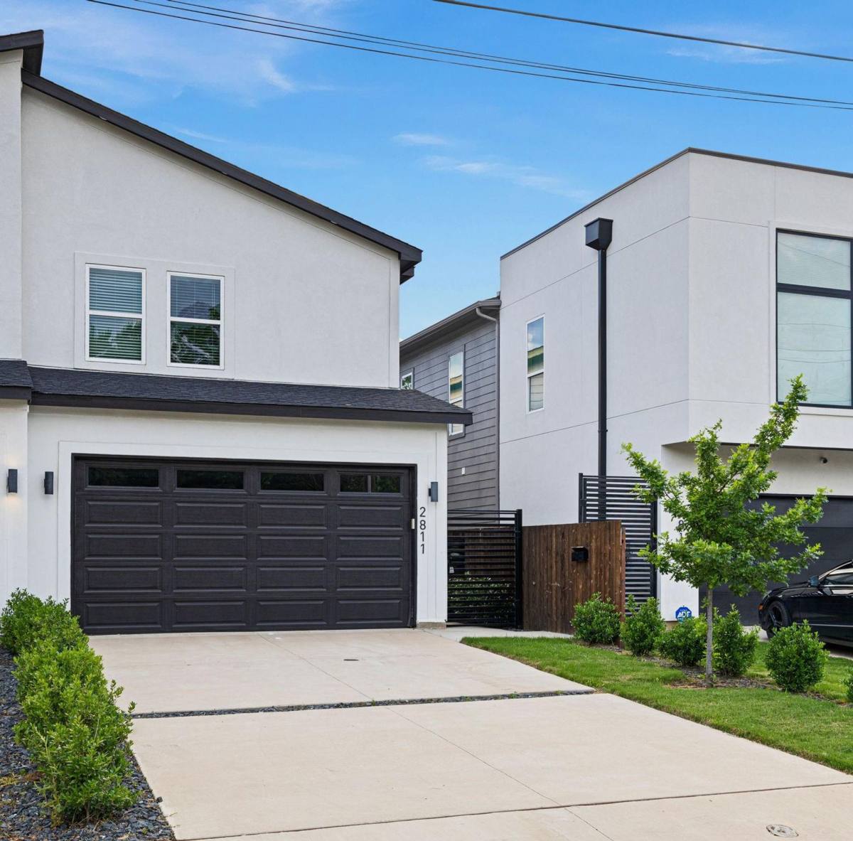 Townhouse for rent at 2811 Harston St, Dallas, TX 75212