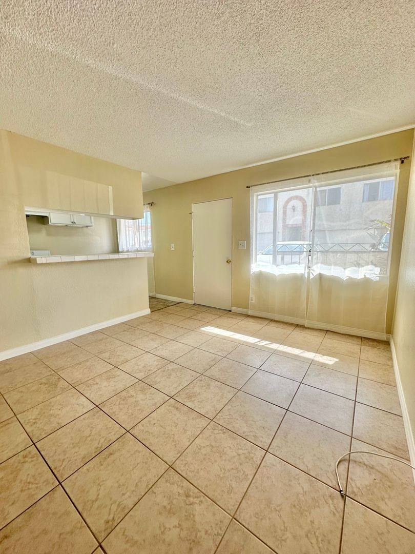Apartment for rent at 25511-25519 S Western Ave, Lomita, CA 90717