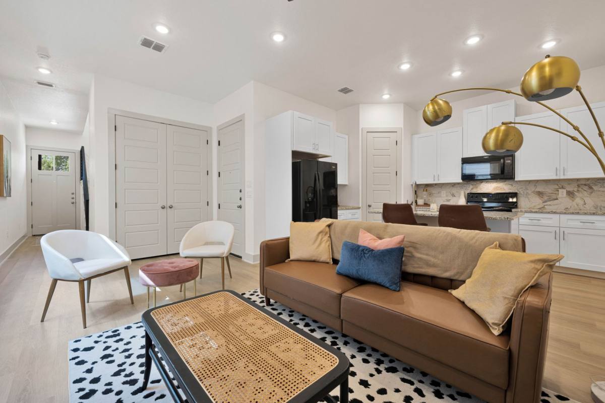 Townhouse for rent at 5150 Kelwood, San Antonio, TX 78250