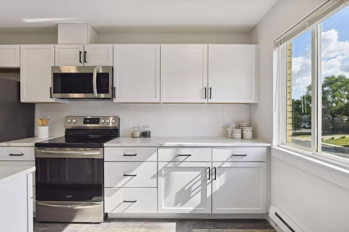 Apartment for rent at 9840 Nicollet Ave S, Minneapolis, MN 55420
