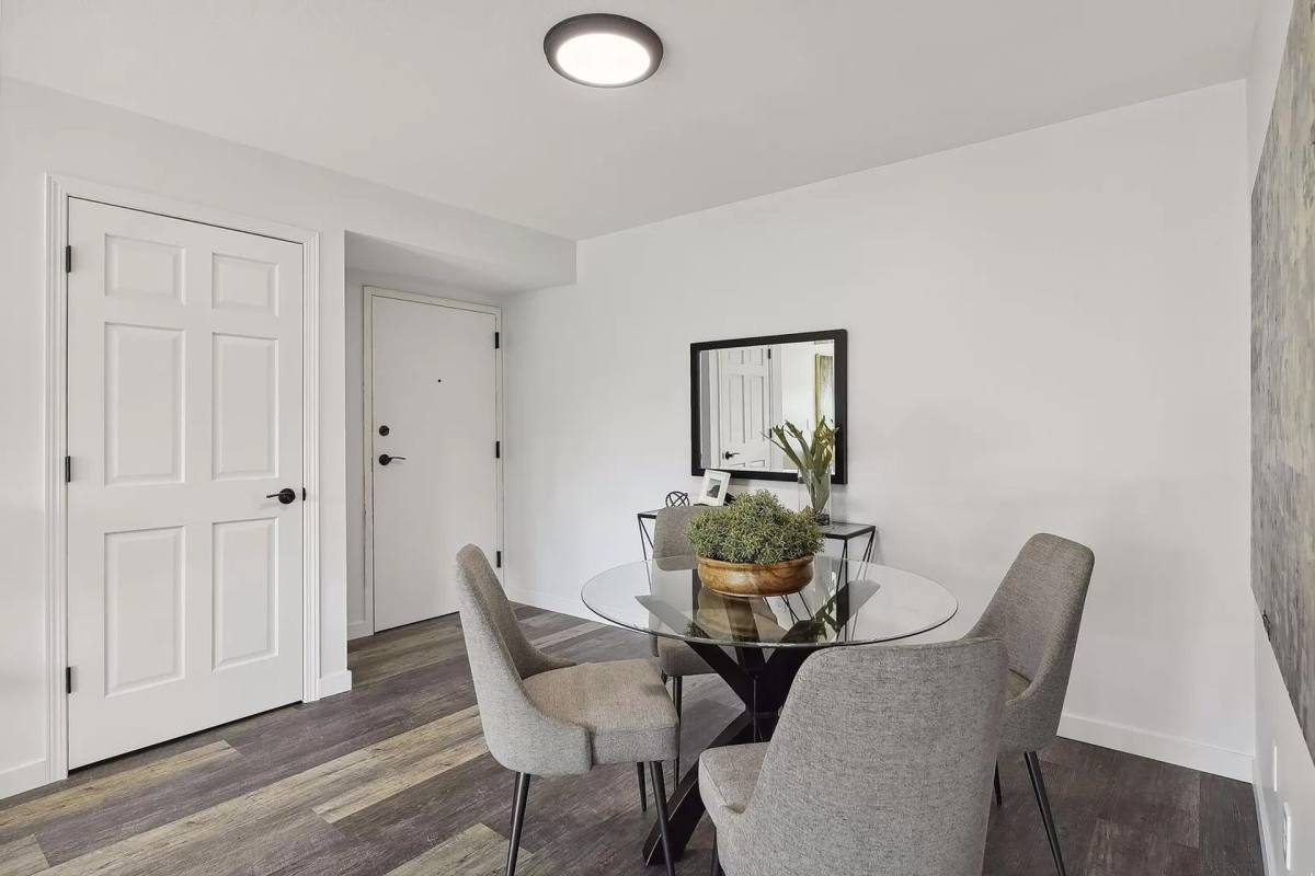 Apartment for rent at 9840 Nicollet Ave S, Minneapolis, MN 55420