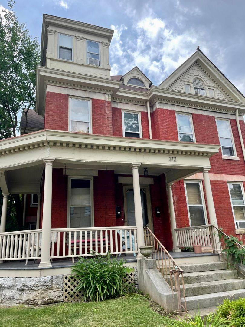 Apartment for rent at 312B S Upper St, Lexington, KY 40508