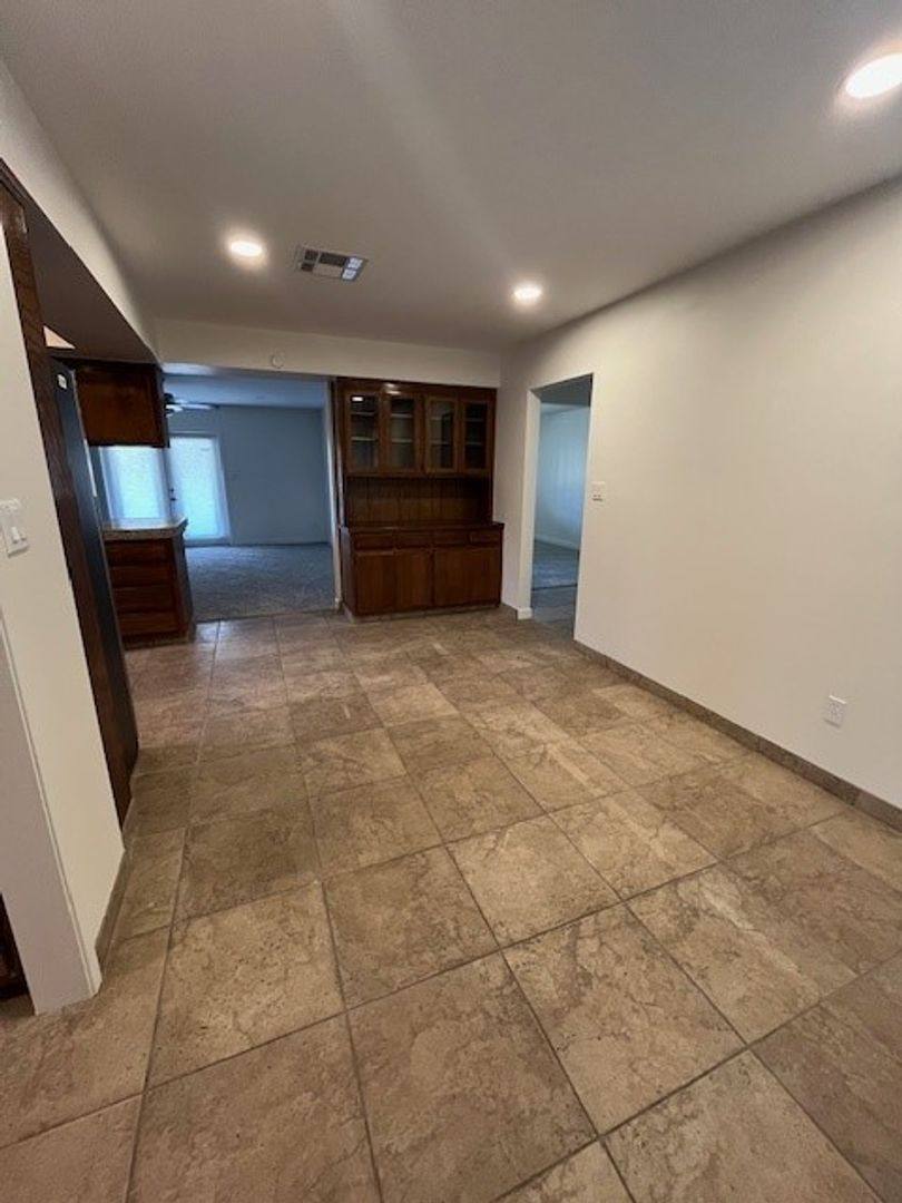 House for rent at 8900 Campus Park Court, Bakersfield, CA 93311