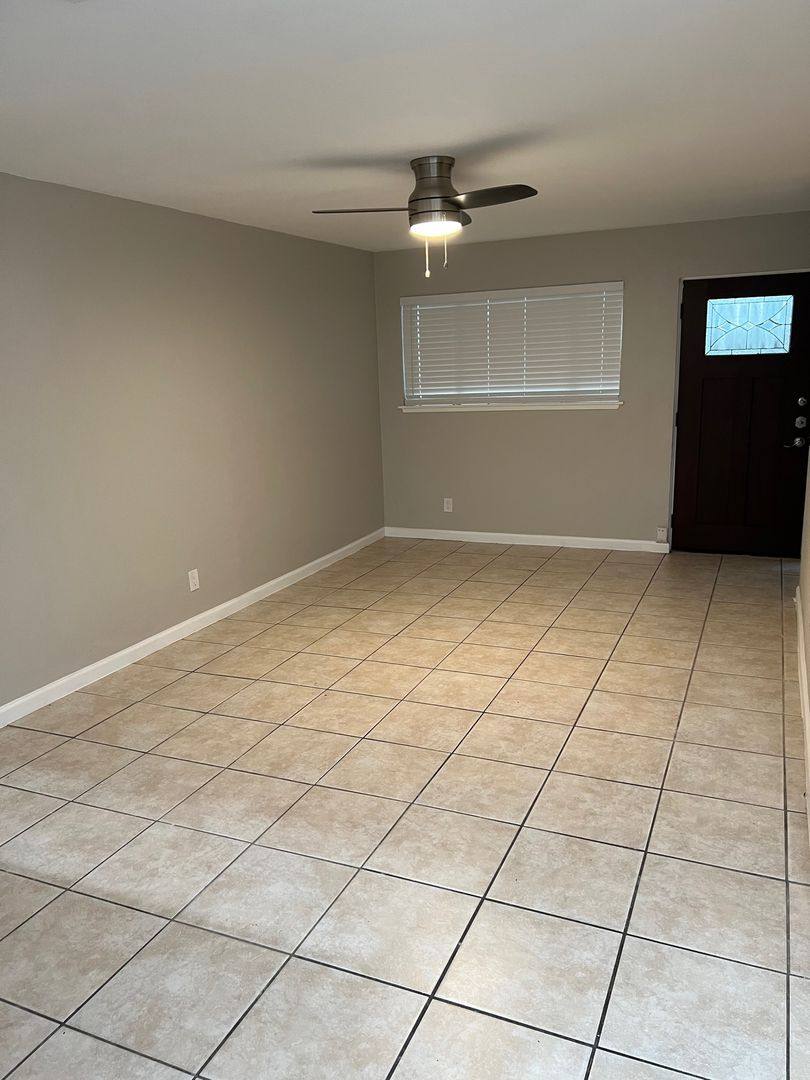Condo for rent at 2413 Leon #103, Austin, TX 78705