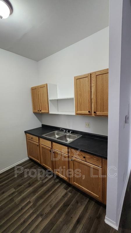 Apartment for rent at 5096 Minerva Ave #B, Saint Louis, MO 63113
