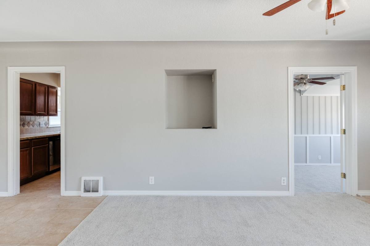 Townhouse for rent at 1945 N Oakland St, Aurora, CO 80010