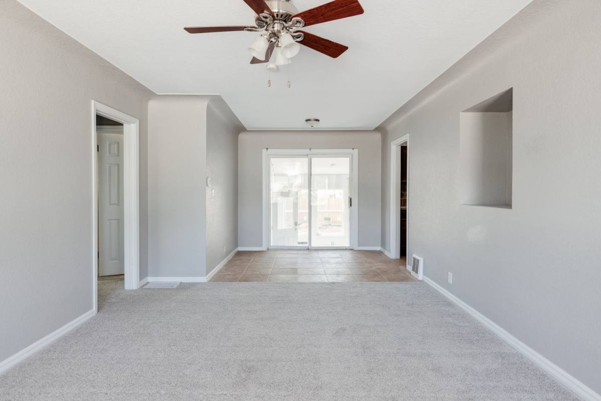 Townhouse for rent at 1945 N Oakland St, Aurora, CO 80010