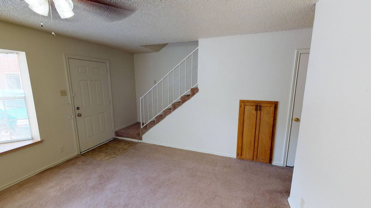 Townhouse for rent at 705 709 W Mulberry St, Denton, TX 76201