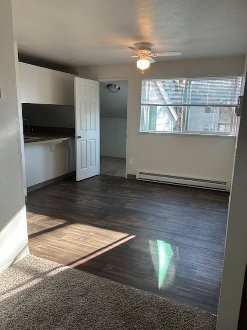 Apartment for rent at 1210 S College St, Newberg, OR 97132