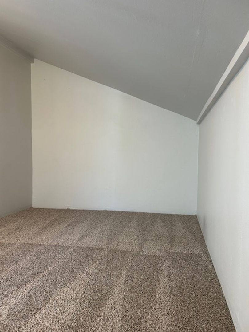 Apartment for rent at 1210 S College St, Newberg, OR 97132