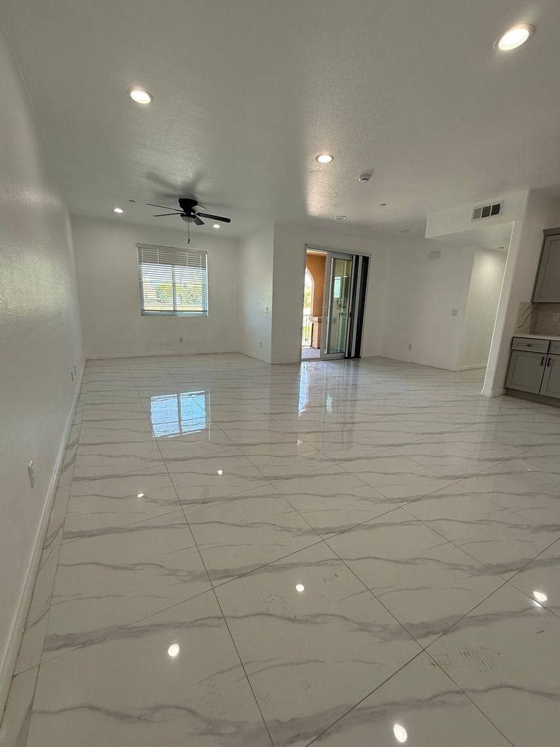 Apartment for rent at 16220 Arrow Blvd, Fontana, CA 92335