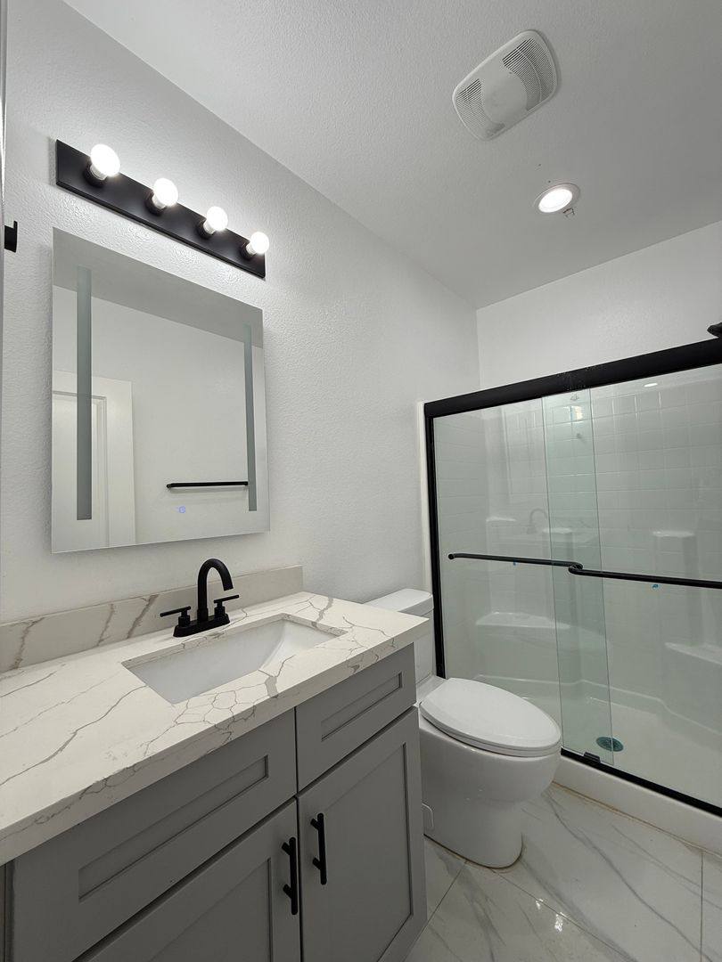 Apartment for rent at 16220 Arrow Blvd, Fontana, CA 92335