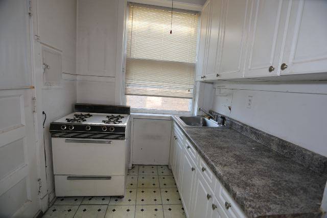 Apartment for rent at 1923 Winnemac #3, Chicago, IL 60640