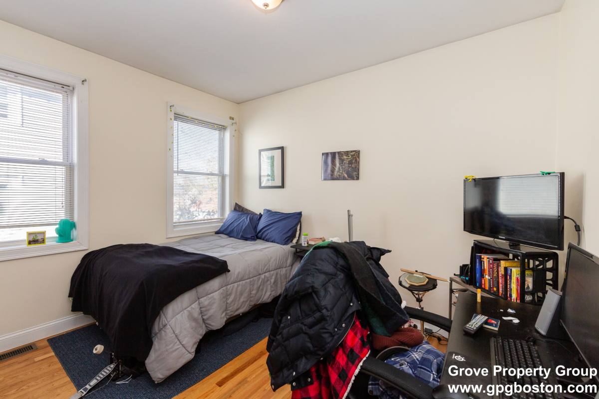 Apartment for rent at 182 Calumet St, Roxbury Crossing, MA 02120