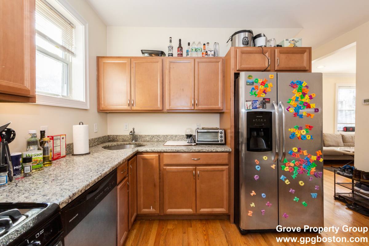 Apartment for rent at 182 Calumet St, Roxbury Crossing, MA 02120