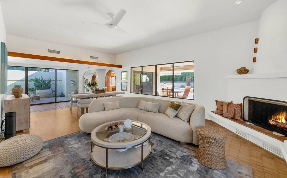 House for rent at 9447 E Calle De Valle Dr, Scottsdale, AZ 85255