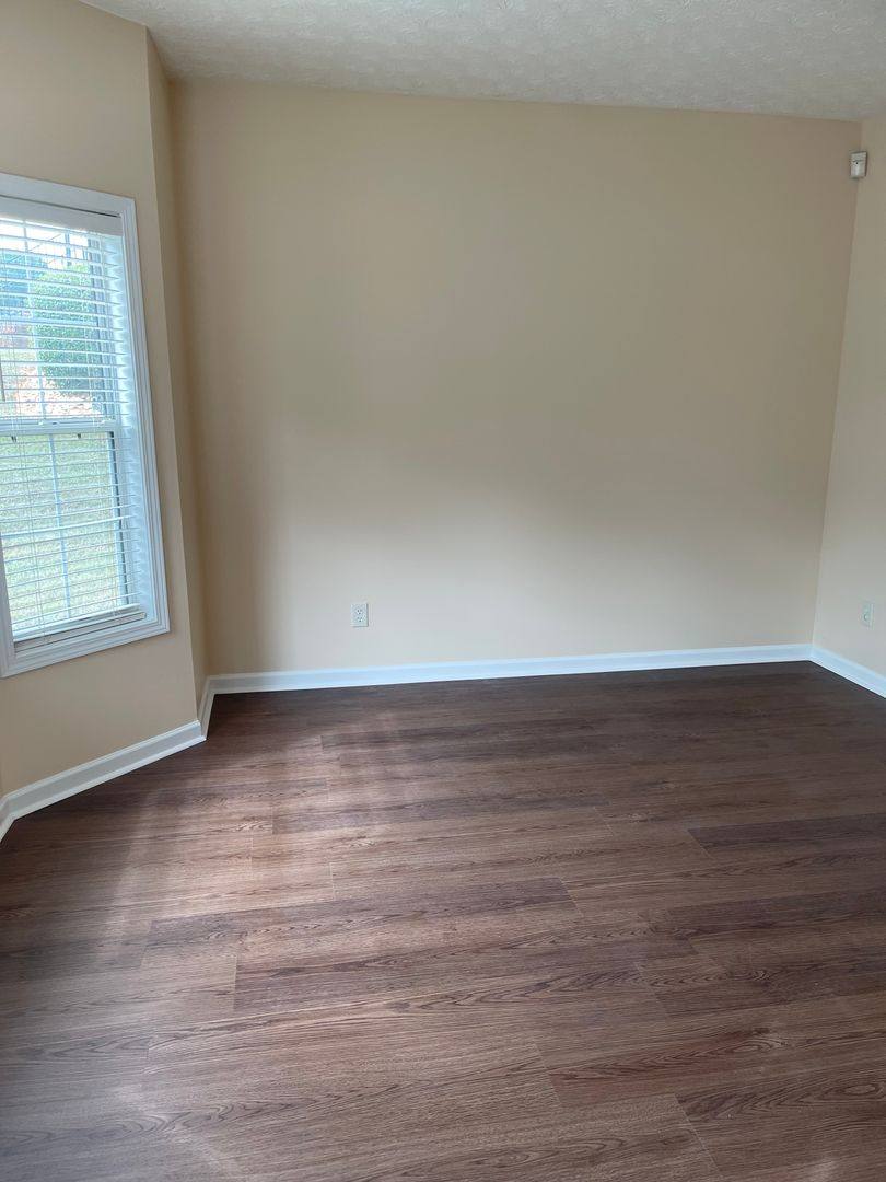House for rent at 318 Derby Dr, Riverdale, GA 30274