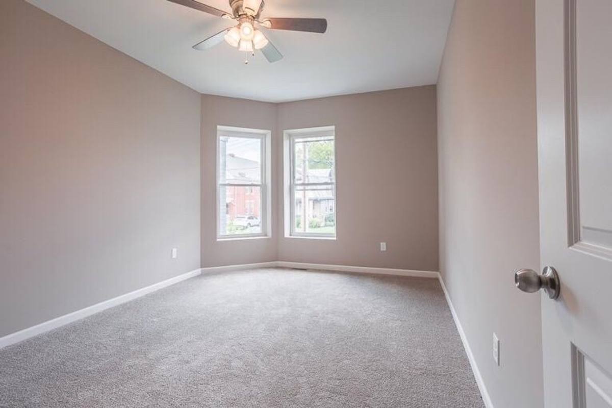 Apartment for rent at 1931 Delaware Ave, Cincinnati, OH 45212