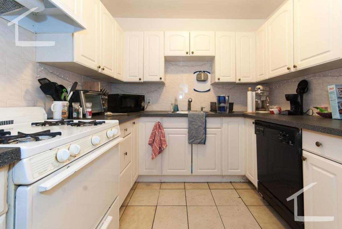 Apartment for rent at 60 Thatcher St #3C, Brookline, MA 02446
