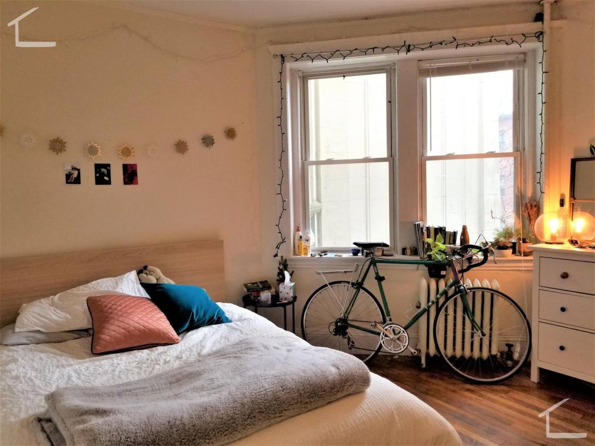 Apartment for rent at 60 Thatcher St #3C, Brookline, MA 02446