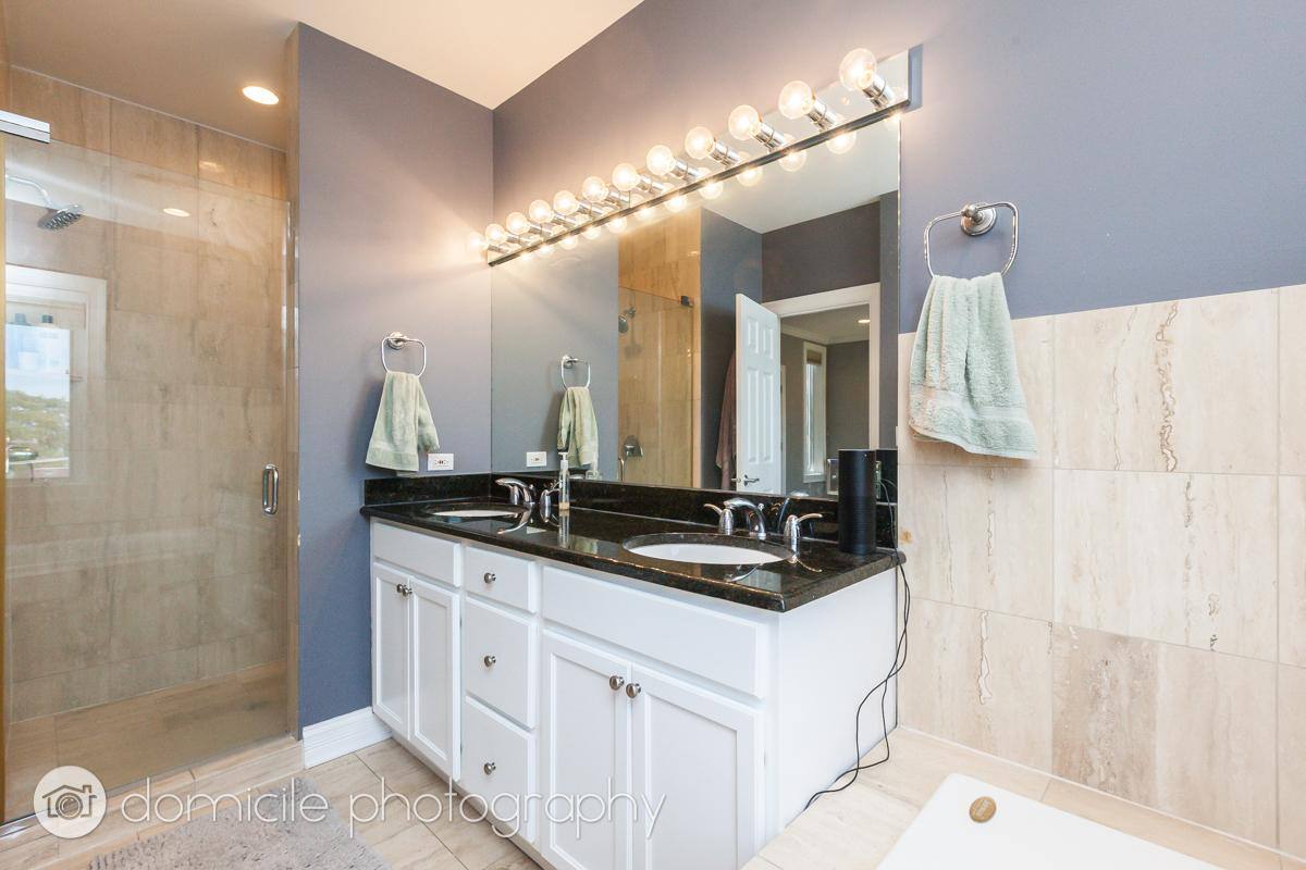 Apartment for rent at 1712 W N Ave #4, Chicago, IL 60622