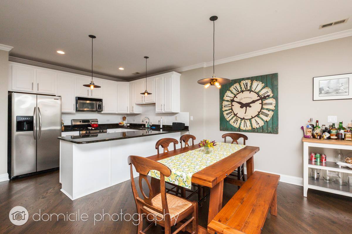 Apartment for rent at 1712 W N Ave #4, Chicago, IL 60622