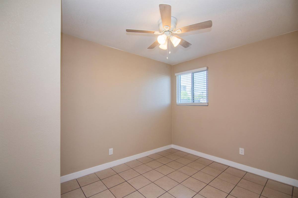 Apartment for rent at 4130 N 12th St, Phoenix, AZ 85014