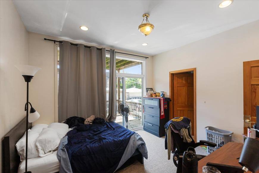 Apartment for rent at 2338 N Greenview #1, Chicago, IL 60614