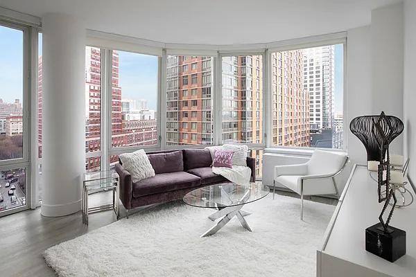 Apartment for rent at 86 Fleet Place #17Q, Brooklyn, NY 11201