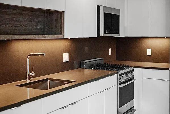 Apartment for rent at 70 W 37th St #2312, New York, NY 10018