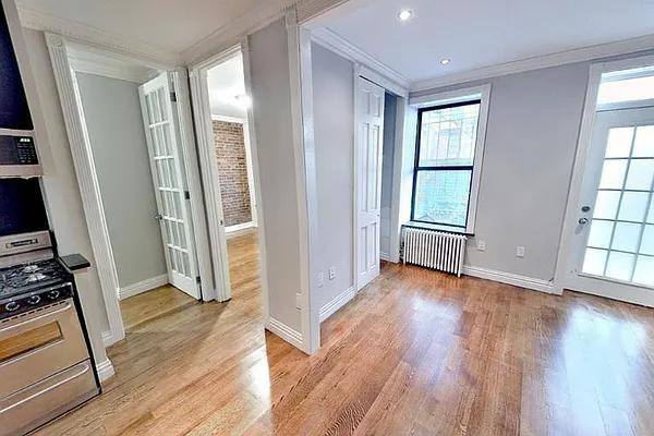 Apartment for rent at 325 E 5th St #A1, New York, NY 10003