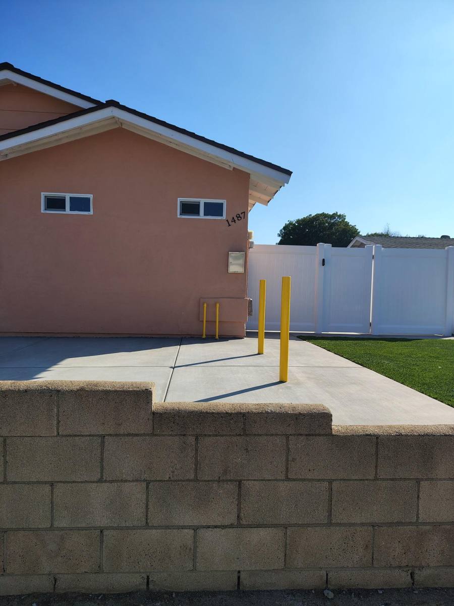 Apartment for rent at Holiday Estates, 1487 Hilltop Dr, Chula Vista, CA 91911