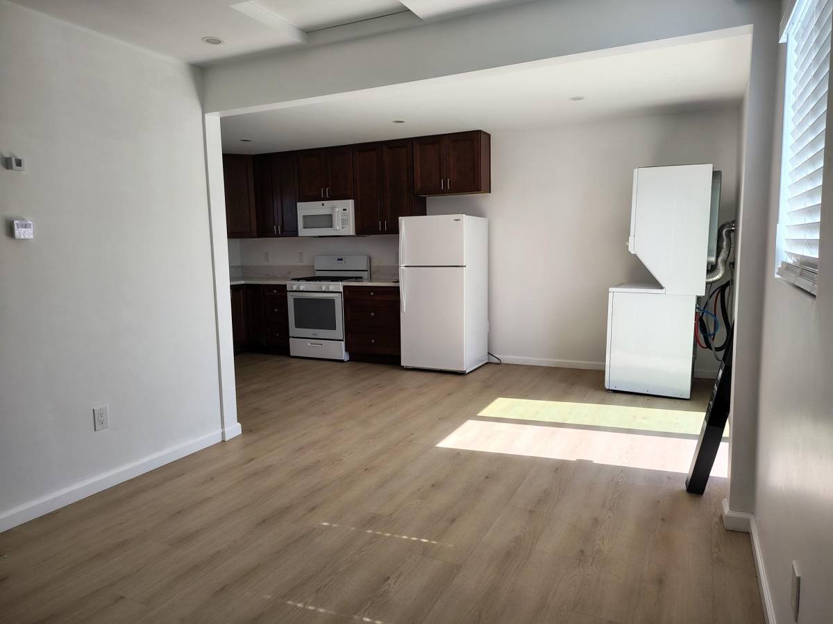 Apartment for rent at Holiday Estates, 1487 Hilltop Dr, Chula Vista, CA 91911