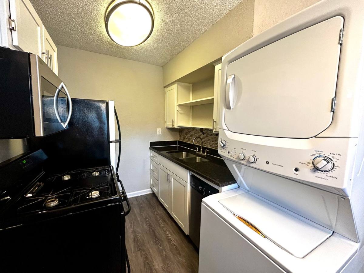 Condo for rent at 2401 Manor Rd, Austin, TX 78722