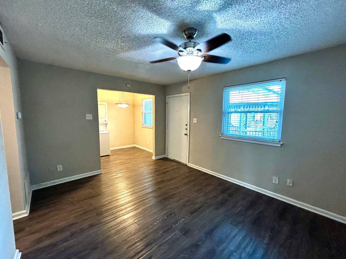 Condo for rent at 2401 Manor Rd, Austin, TX 78722