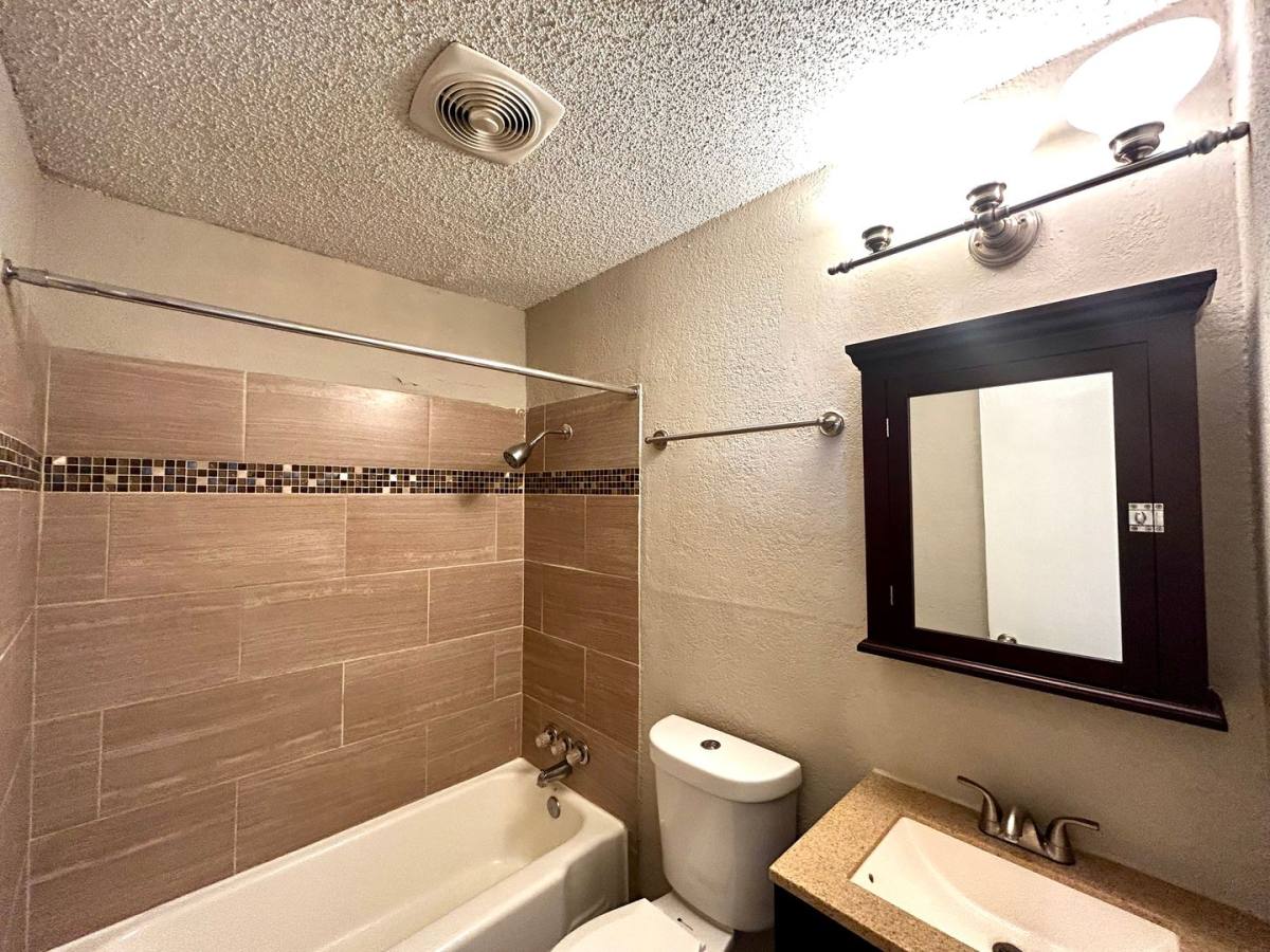 Condo for rent at 2401 Manor Rd, Austin, TX 78722