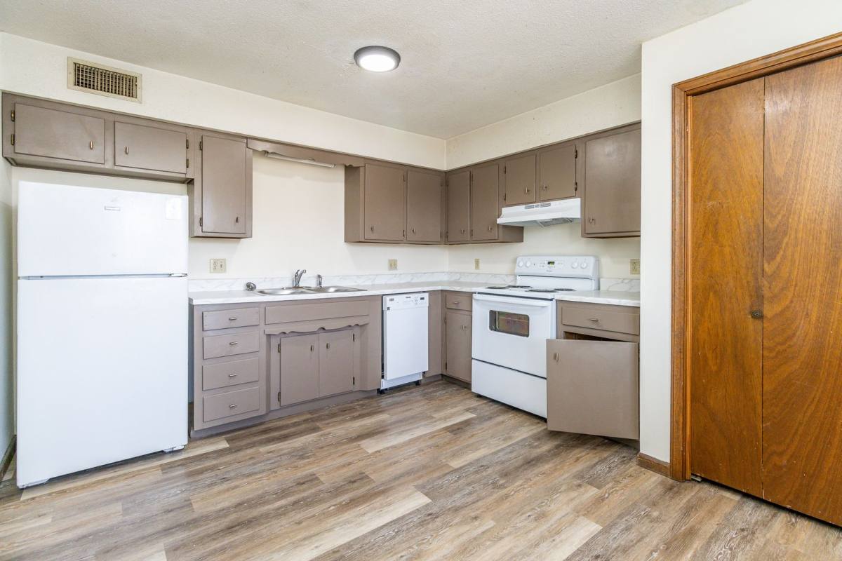 Apartment for rent at 7-9 Old Highway 63 S, Columbia, MO 65201