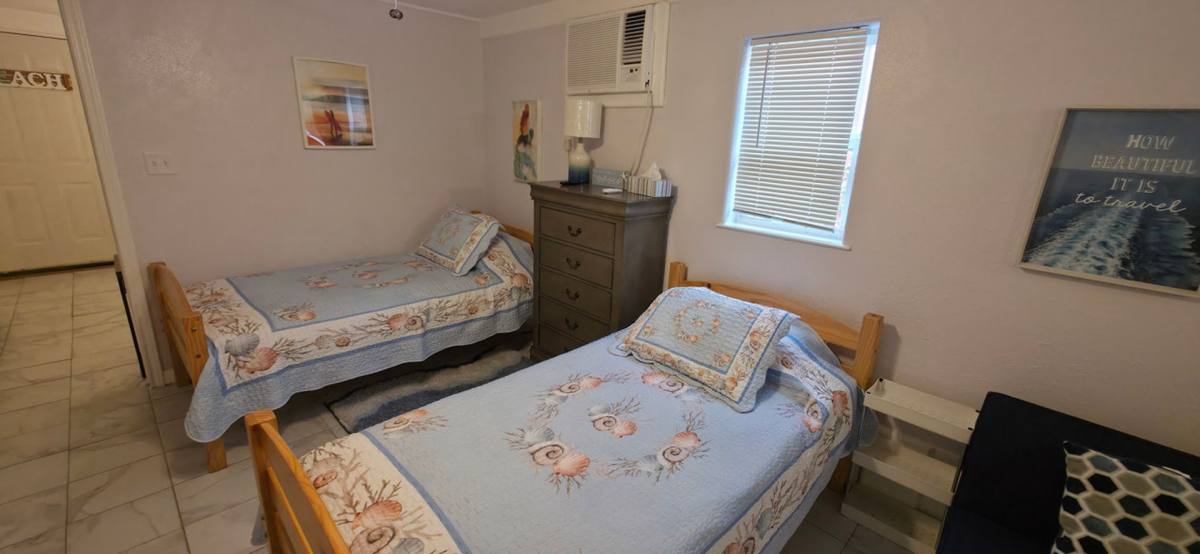 Apartment for rent at 1915 Ave O 1 #2, Galveston, TX 77550