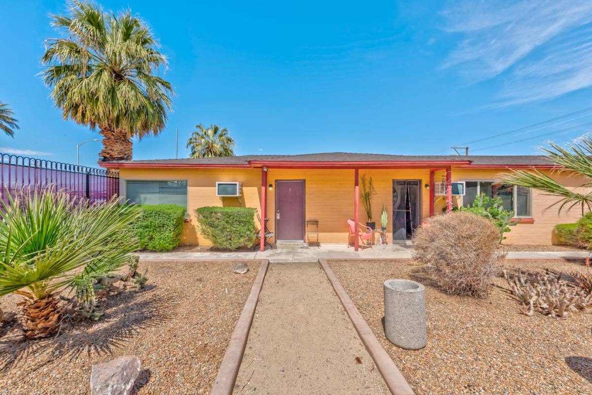 Apartment for rent at 210 N 10th St, Las Vegas, NV 89101
