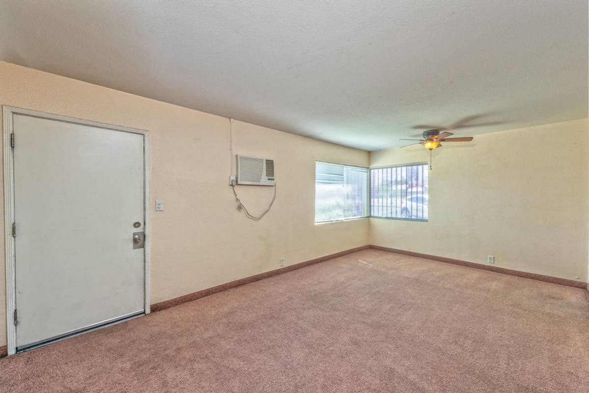 Apartment for rent at 210 N 10th St, Las Vegas, NV 89101