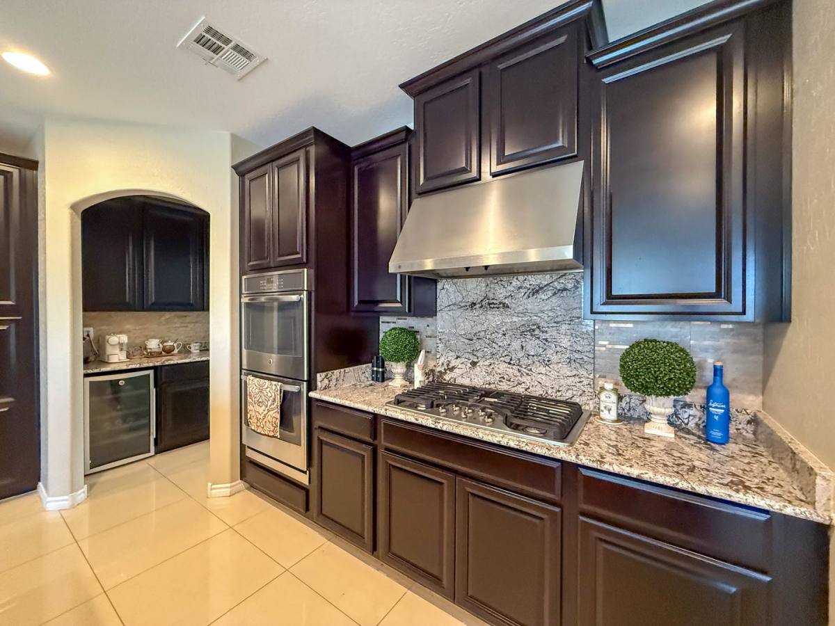House for rent at 7276 White Bloom Ave, Las Vegas, NV 89117