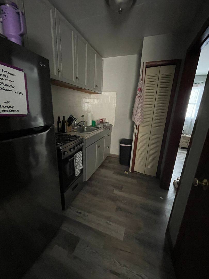Apartment for rent at 59 E Norwich Ave, Columbus, OH 43201