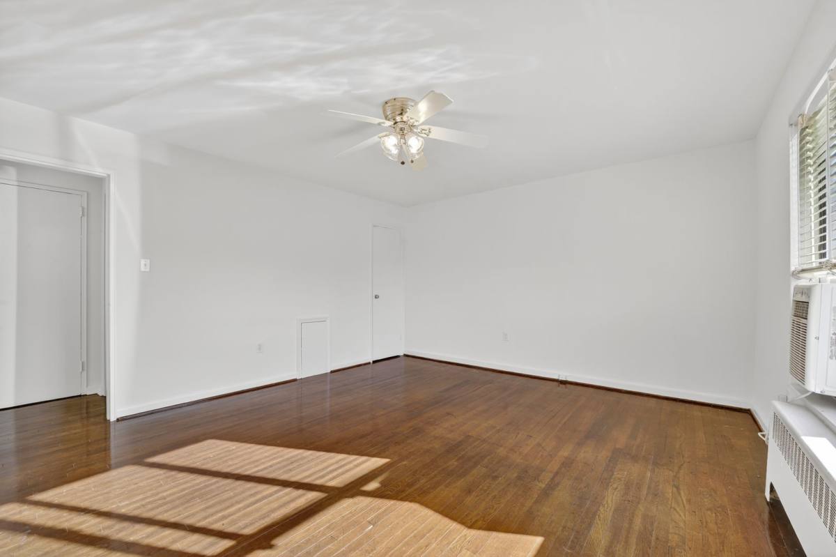 Apartment for rent at 1010 G St NE, Washington, DC 20002